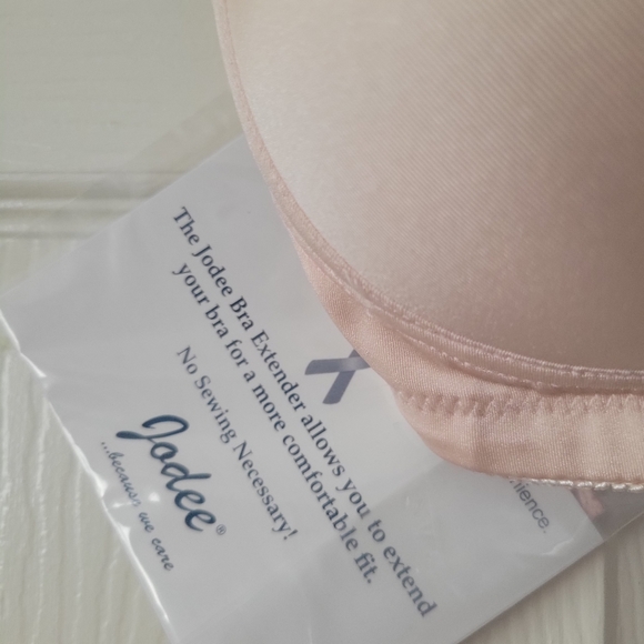 Jodee Seamless Molded Perma-Form® Mastectomy Bra Size 38B Style 815 - Picture 6 of 7